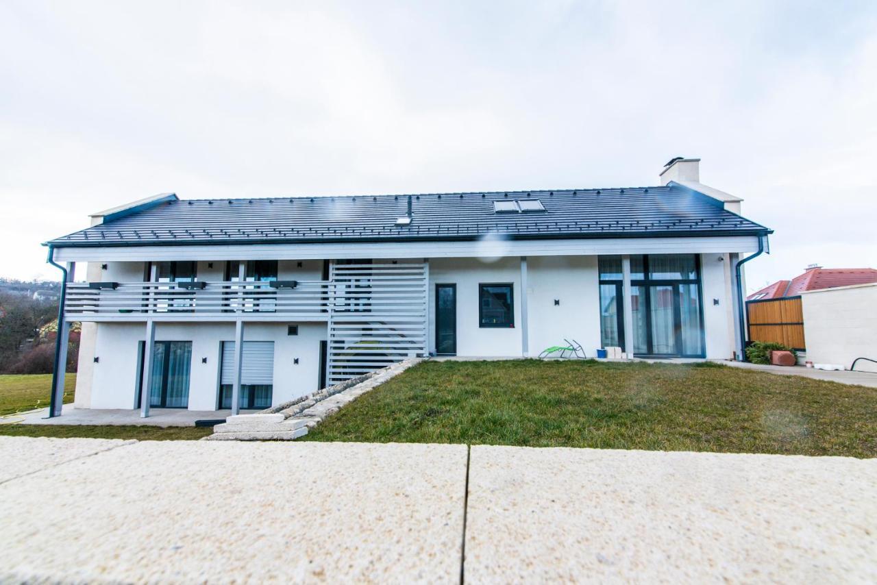 Vinorell Apartman Etyek Exteriér fotografie